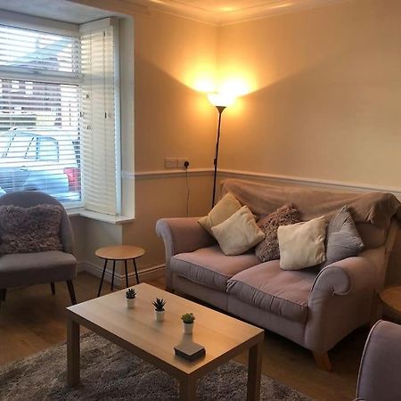 29 Comfort House 2 Bedroom Townhouse With Parking Scunthorpe Eksteriør bilde