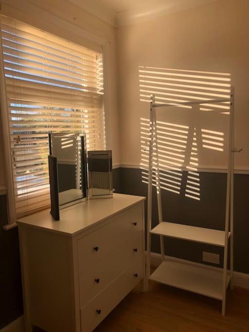 29 Comfort House 2 Bedroom Townhouse With Parking Scunthorpe Eksteriør bilde